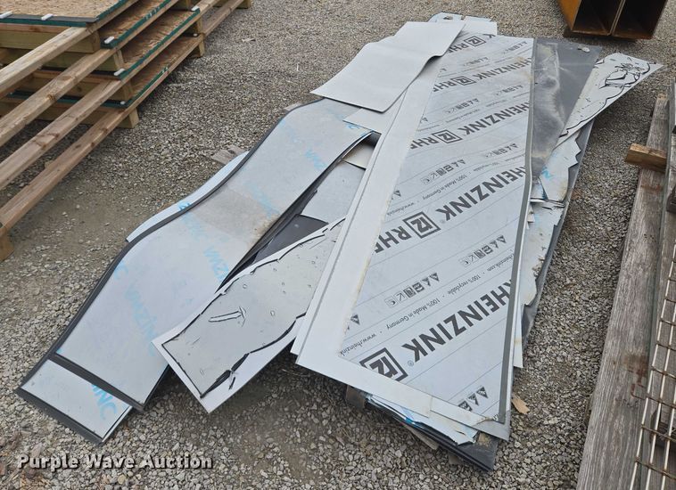 image for item EM7500 Sheet metal
