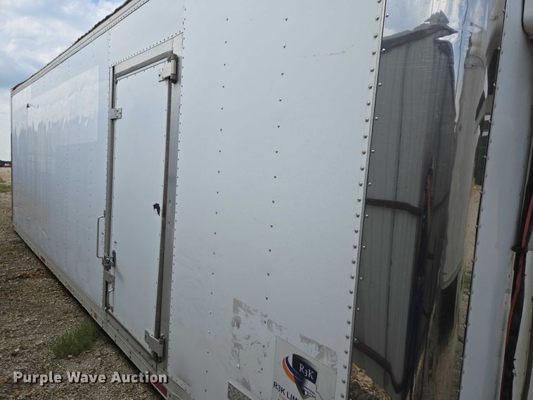 image for item EN3802 Morgan GVSR09726102 box truck bed