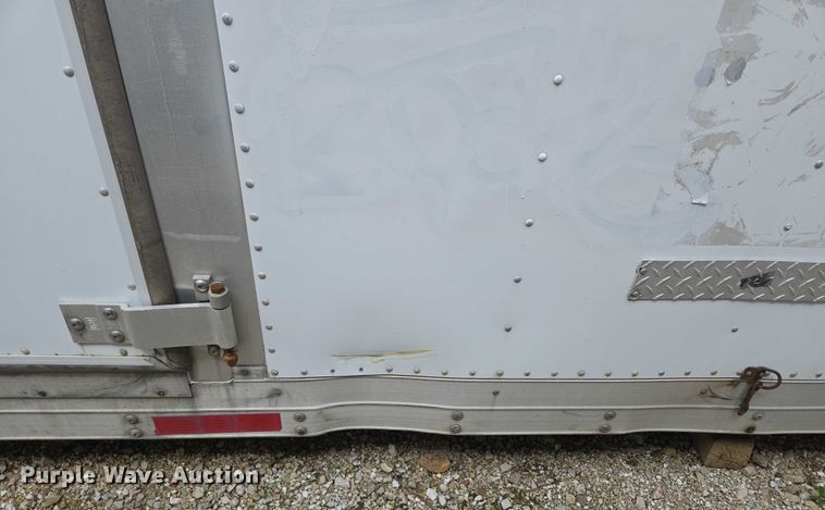 image for item EN3802 Morgan GVSR09726102 box truck bed