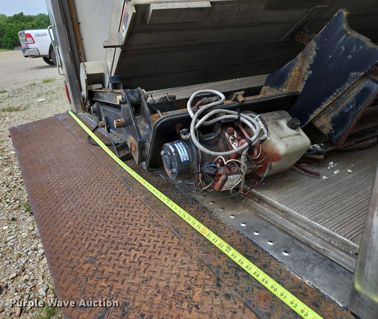 image for item EN3802 Morgan GVSR09726102 box truck bed