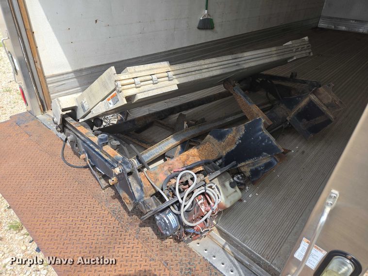 image for item EN3802 Morgan GVSR09726102 box truck bed