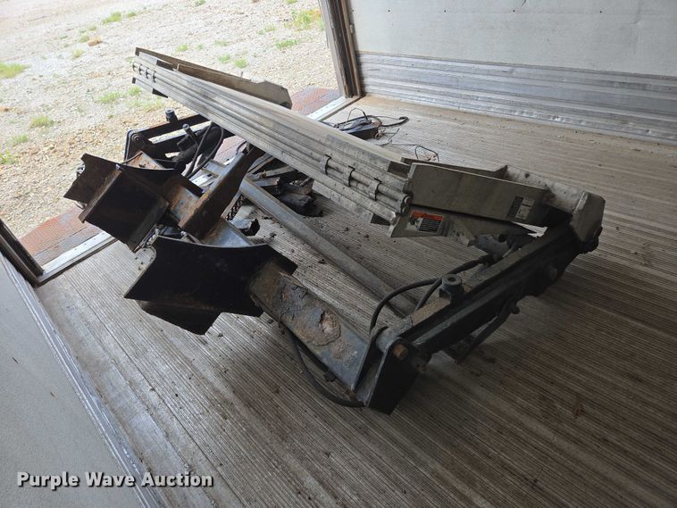 image for item EN3802 Morgan GVSR09726102 box truck bed