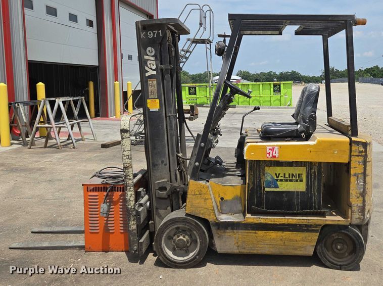 image for item EN3806 Yale ERC050ZAN48SE083 forklift