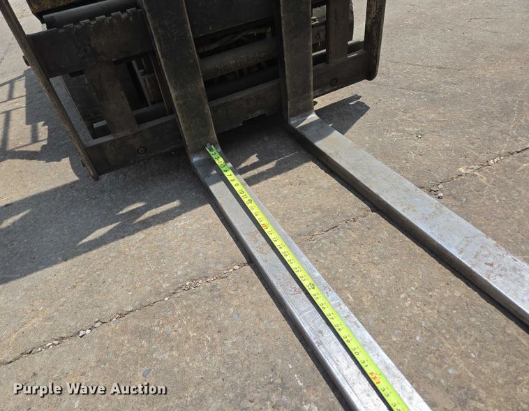 image for item EN3806 Yale ERC050ZAN48SE083 forklift