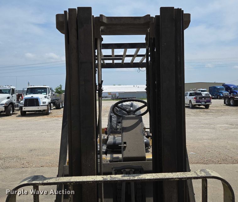 image for item EN3806 Yale ERC050ZAN48SE083 forklift