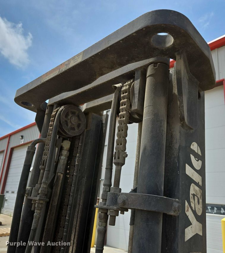 image for item EN3806 Yale ERC050ZAN48SE083 forklift