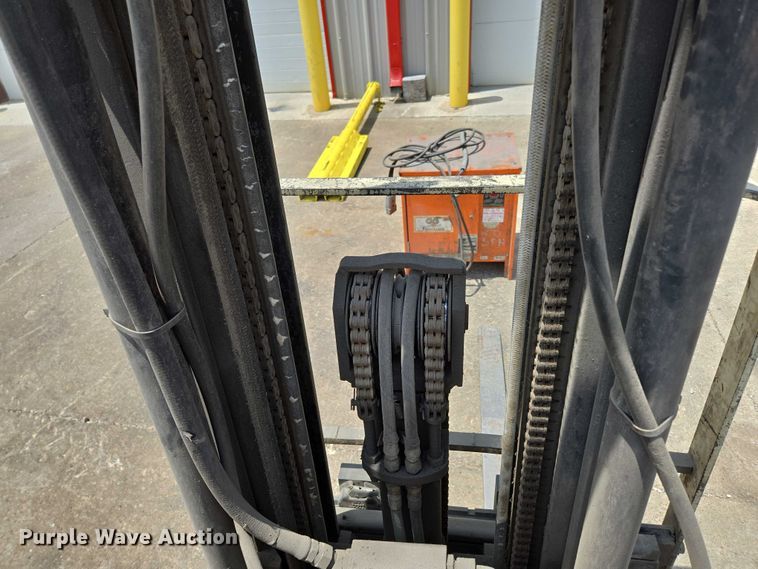 image for item EN3806 Yale ERC050ZAN48SE083 forklift