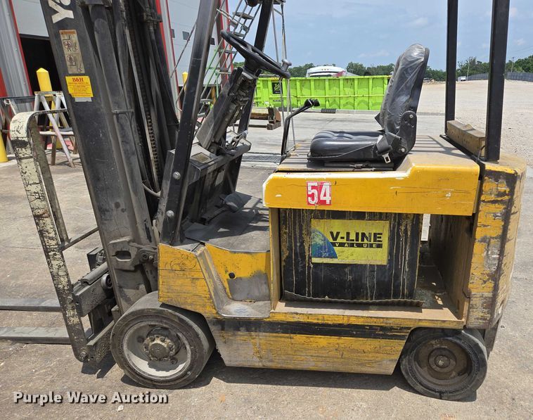 image for item EN3806 Yale ERC050ZAN48SE083 forklift