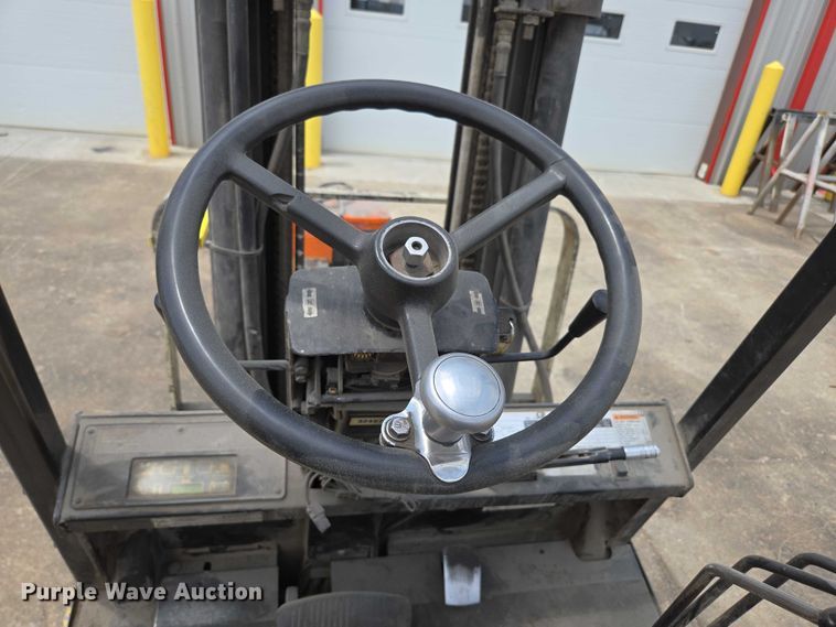 image for item EN3806 Yale ERC050ZAN48SE083 forklift