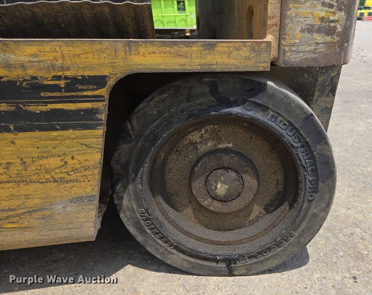 image for item EN3806 Yale ERC050ZAN48SE083 forklift