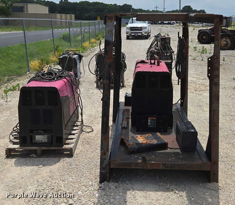 image for item EN3807 (5) welders