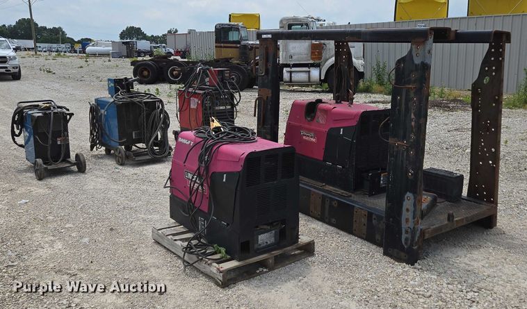 image for item EN3807 (5) welders