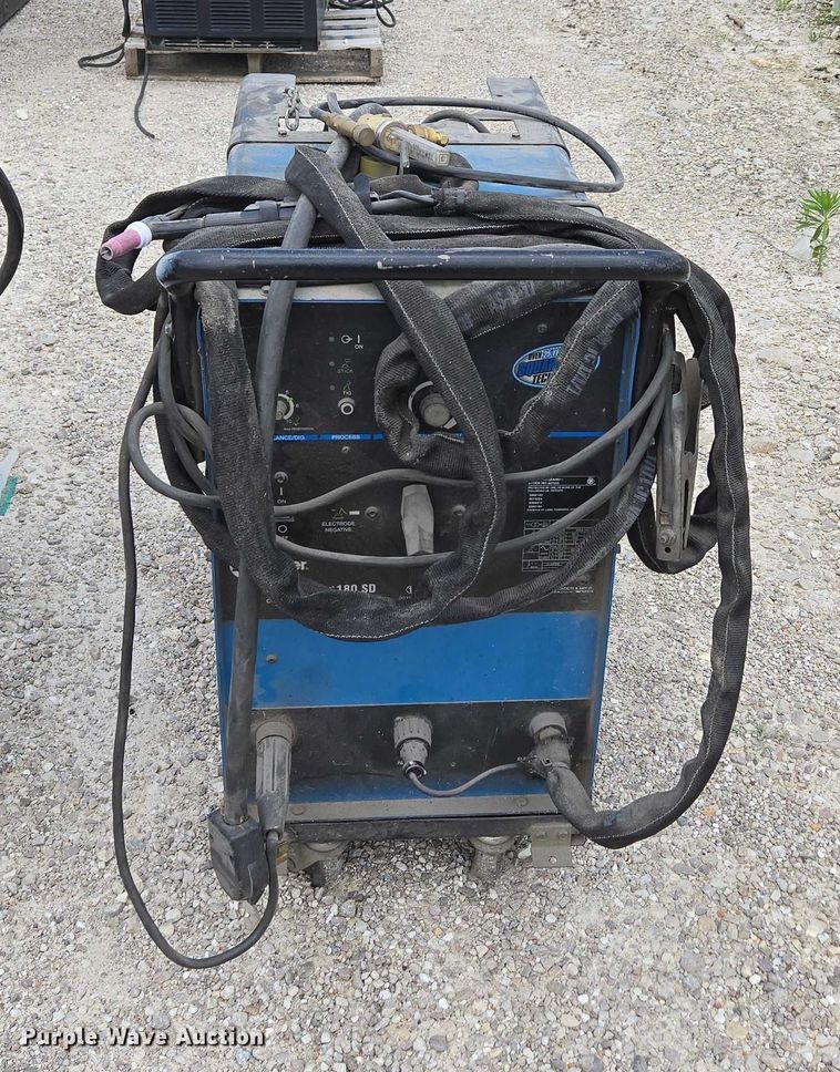 image for item EN3807 (5) welders