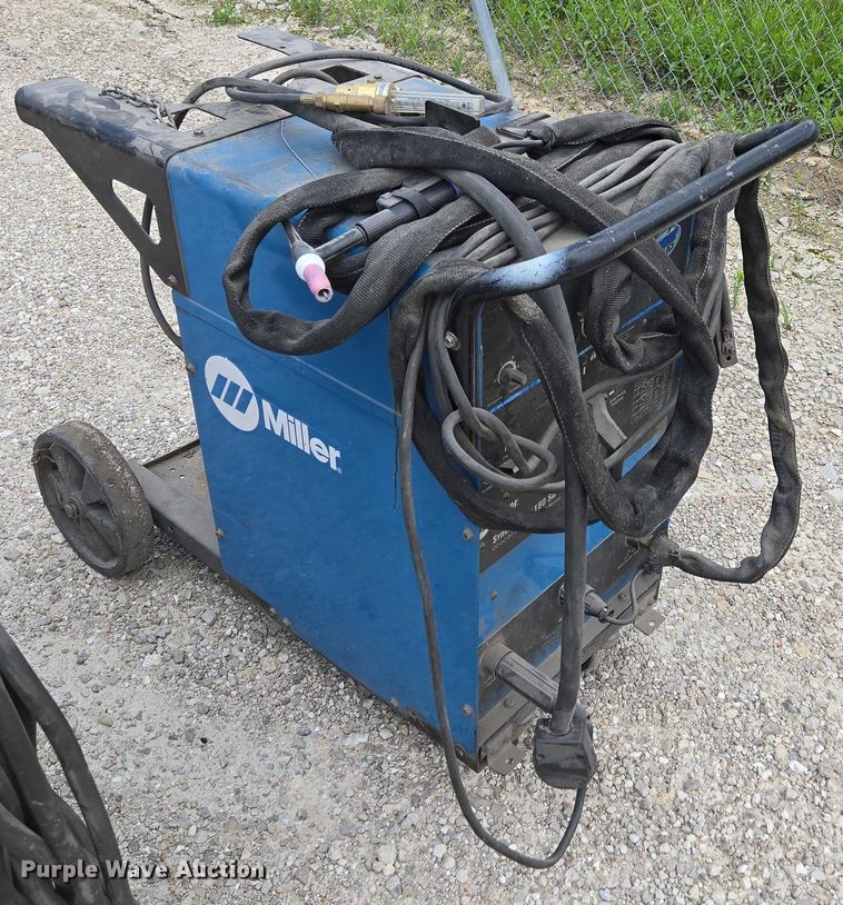 image for item EN3807 (5) welders