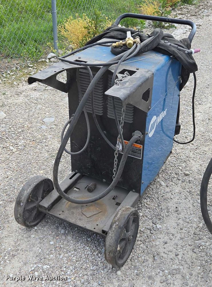 image for item EN3807 (5) welders