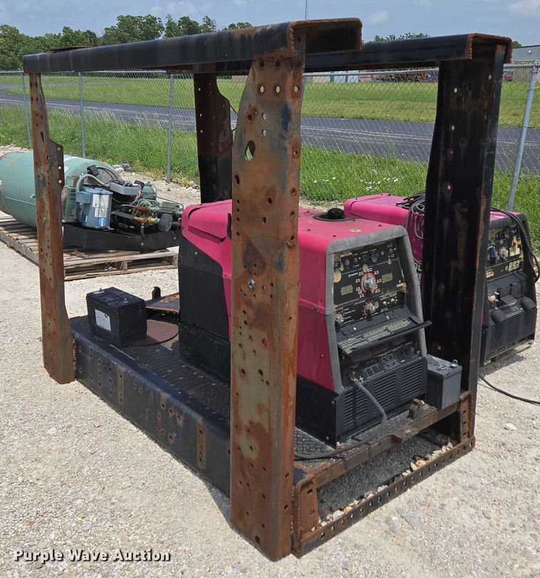 image for item EN3807 (5) welders