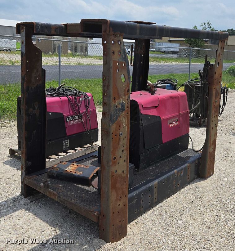 image for item EN3807 (5) welders