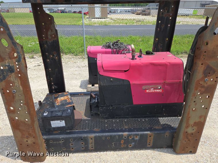 image for item EN3807 (5) welders