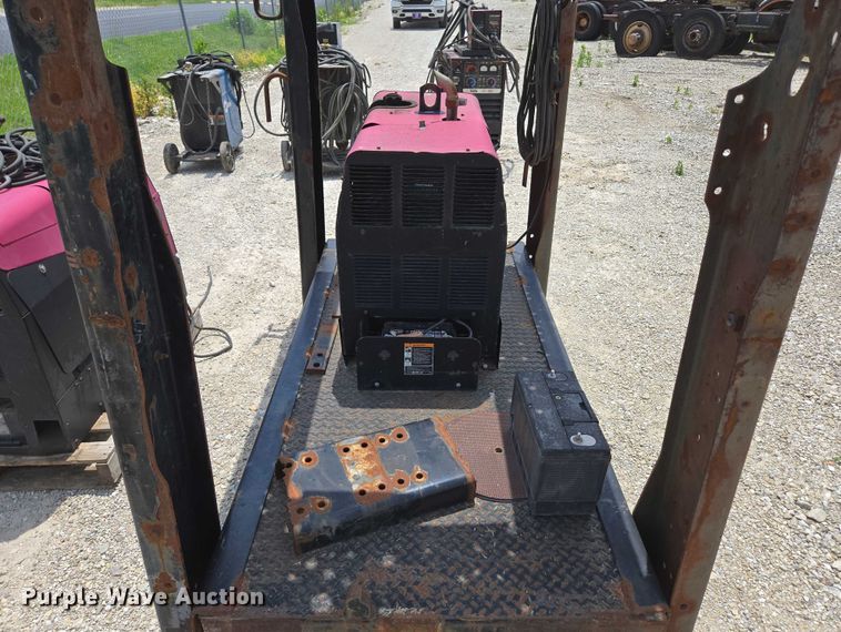 image for item EN3807 (5) welders