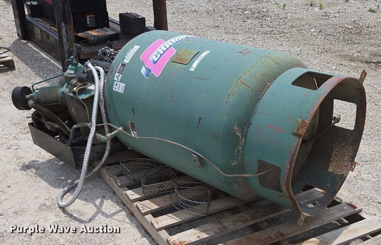 image for item EN3808 Champion VR10-12 air compressor