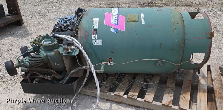 image for item EN3808 Champion VR10-12 air compressor