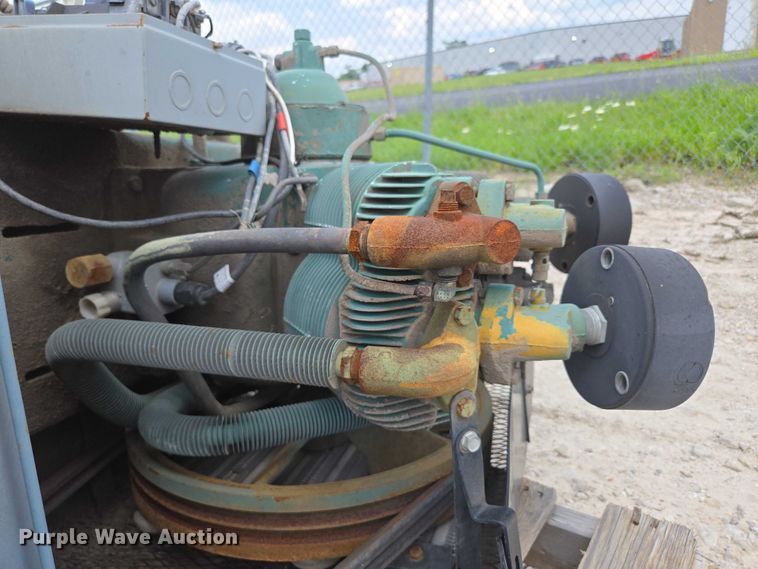 image for item EN3808 Champion VR10-12 air compressor