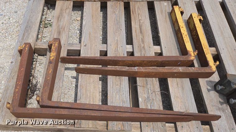 image for item EN3809 (6) sets of forklift forks