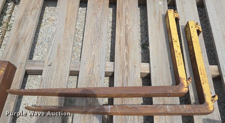 image for item EN3809 (6) sets of forklift forks