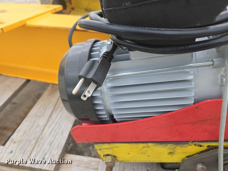 image for item EN3810 (2) handling systems international hoist