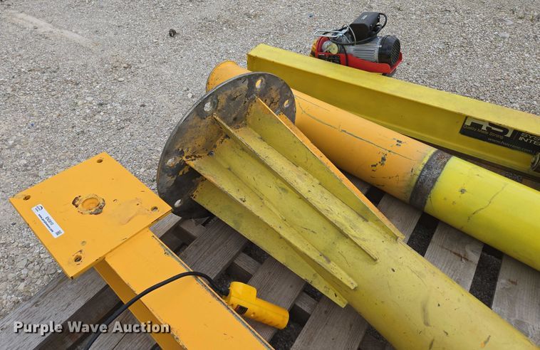 image for item EN3810 (2) handling systems international hoist