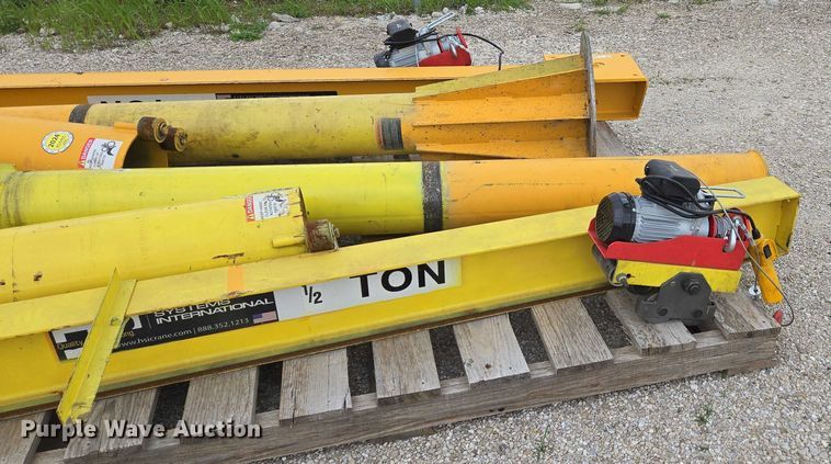 image for item EN3810 (2) handling systems international hoist