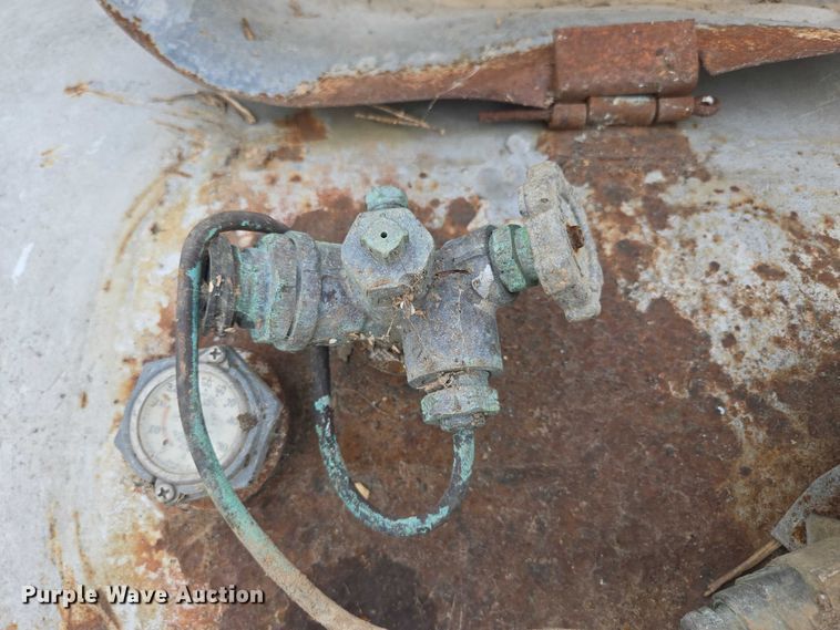 image for item EN3812 Propane tank