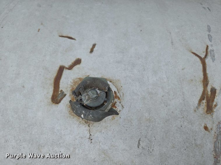 image for item EN3812 Propane tank