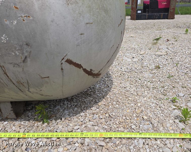 image for item EN3812 Propane tank