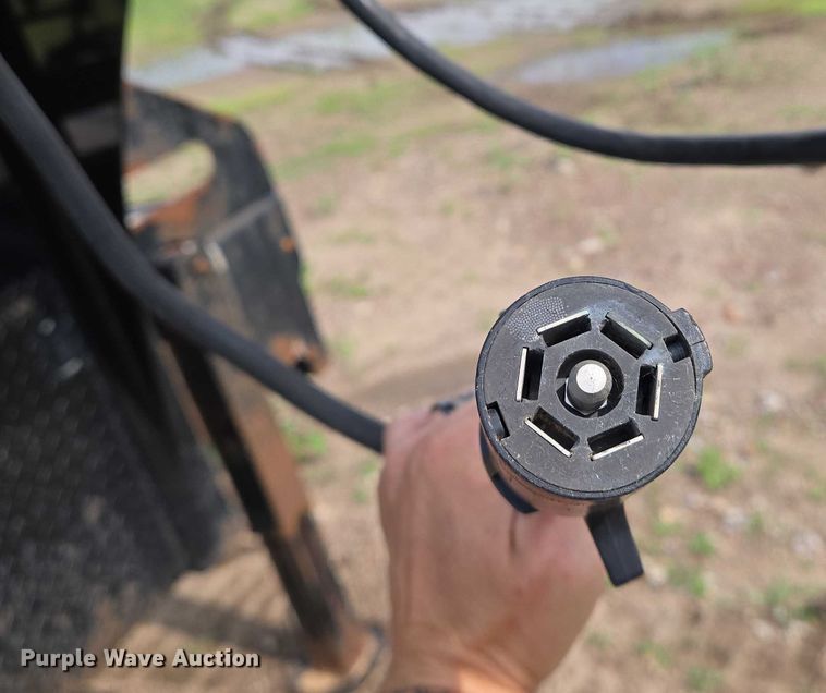 image for item EN8037 2017 Midsota FB32GN tilt deck equipment trailer