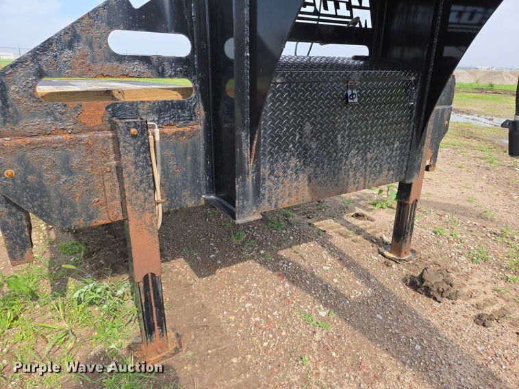 image for item EN8037 2017 Midsota FB32GN tilt deck equipment trailer