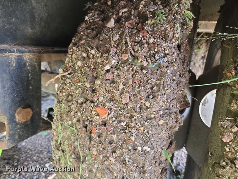 image for item EN8037 2017 Midsota FB32GN tilt deck equipment trailer