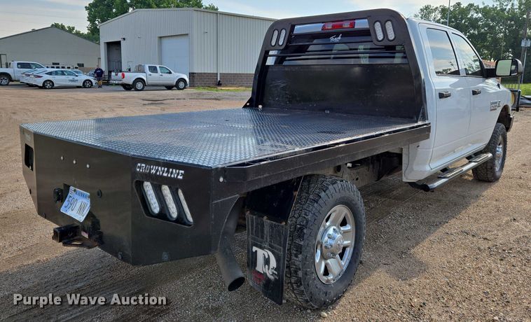 image for item EN8040 2018 Dodge Ram 2500 Crew Cab flatbed pickup truck