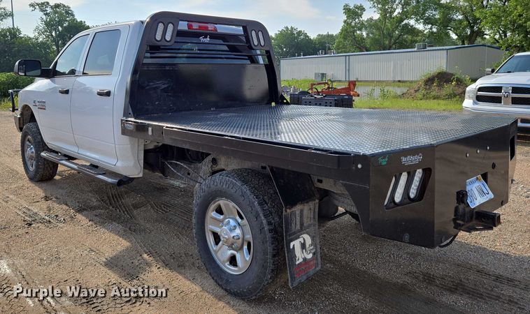 image for item EN8040 2018 Dodge Ram 2500 Crew Cab flatbed pickup truck