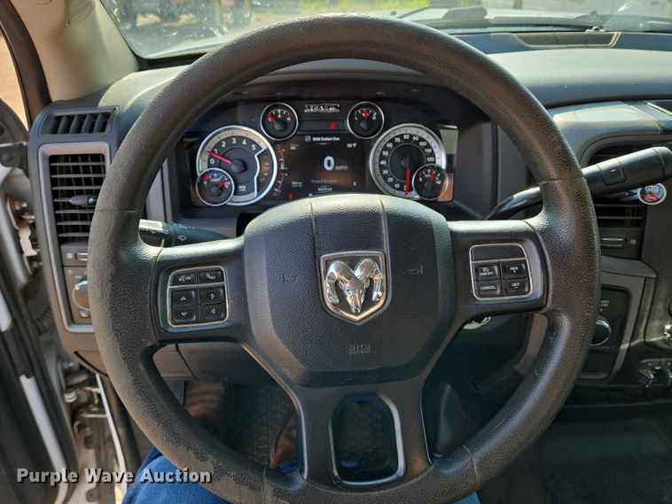 image for item EN8040 2018 Dodge Ram 2500 Crew Cab flatbed pickup truck