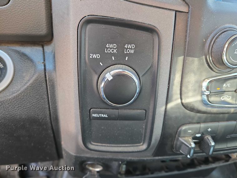 image for item EN8040 2018 Dodge Ram 2500 Crew Cab flatbed pickup truck