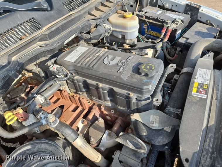 image for item EN8040 2018 Dodge Ram 2500 Crew Cab flatbed pickup truck