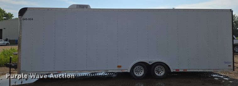 image for item EN8041 2001 Pace enclosed cargo trailer