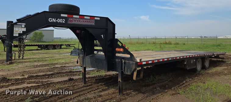 image for item EN8042 2018 Midsota FB32GN tilt deck equipment trailer