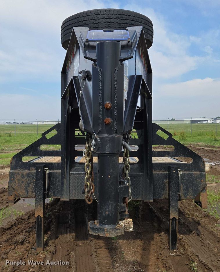 image for item EN8042 2018 Midsota FB32GN tilt deck equipment trailer