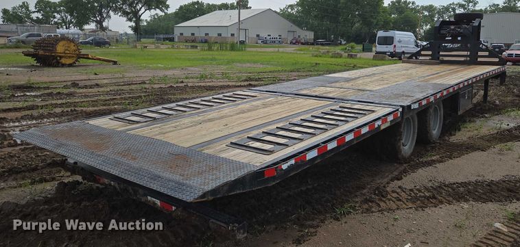 image for item EN8042 2018 Midsota FB32GN tilt deck equipment trailer