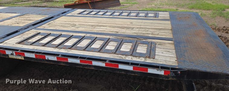 image for item EN8042 2018 Midsota FB32GN tilt deck equipment trailer