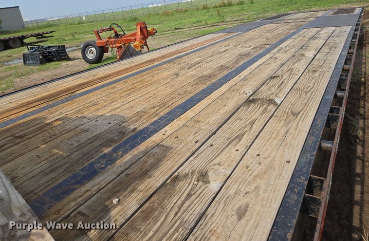 image for item EN8042 2018 Midsota FB32GN tilt deck equipment trailer