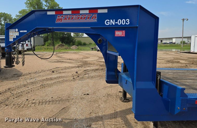 image for item EN8045 2020 Midsota TBWB-32 tilt deck equipment trailer