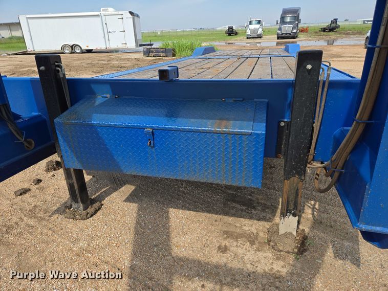 image for item EN8045 2020 Midsota TBWB-32 tilt deck equipment trailer